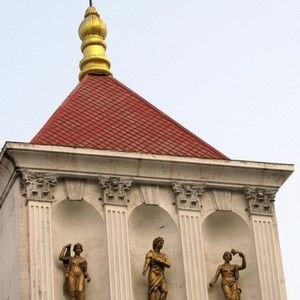 Meet your Posher, Donna